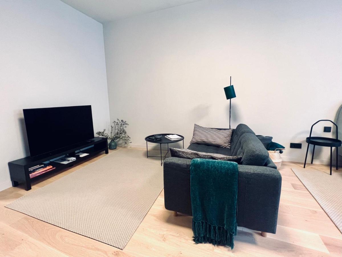 Stylish New Apartment In Riga Old Town - City Centre, Self Check-In, Walkable To Major Attractions Exteriér fotografie